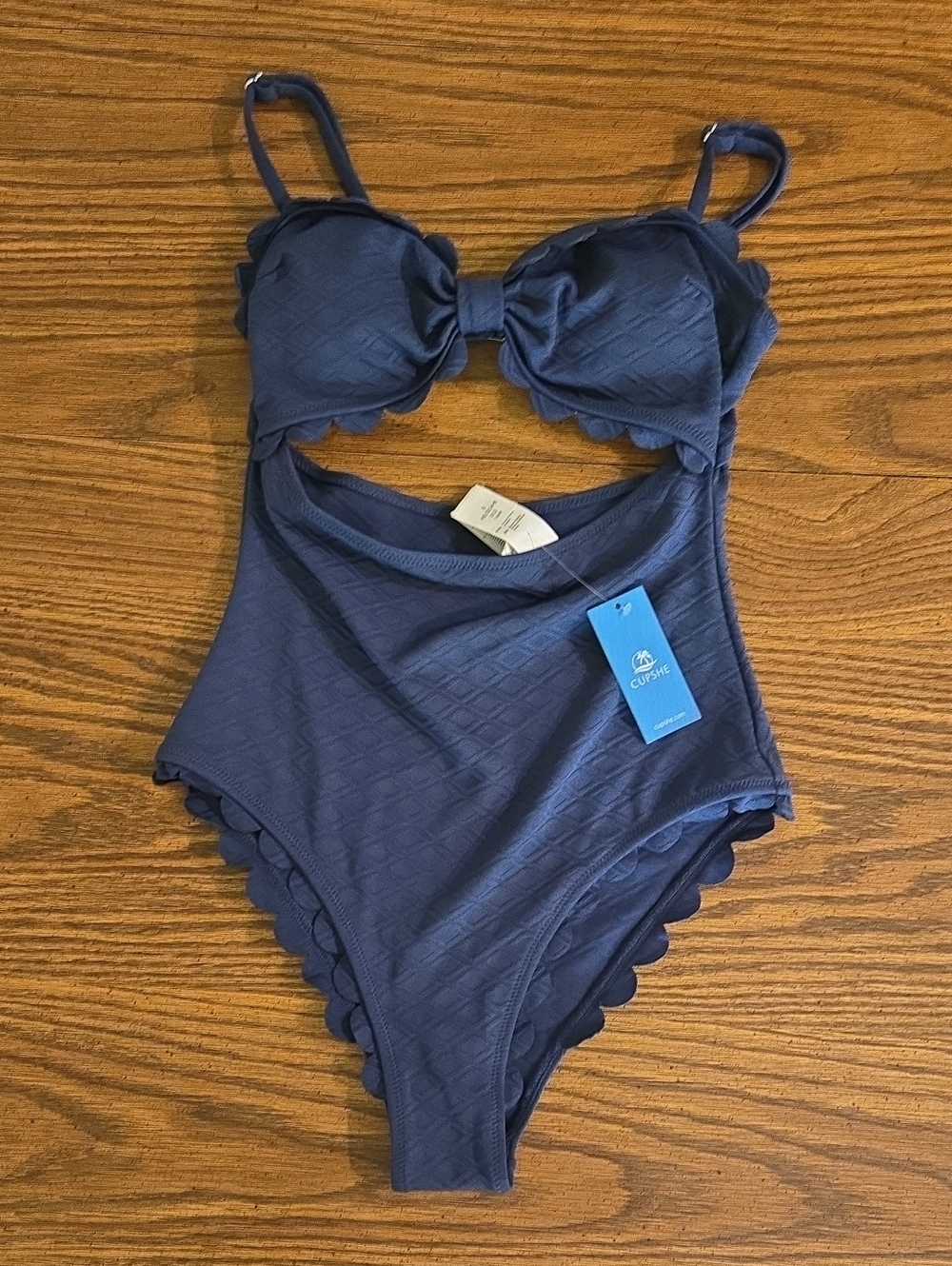 Cupshe Blue Women's One-Piece Swimsuit with Scalloped Edges